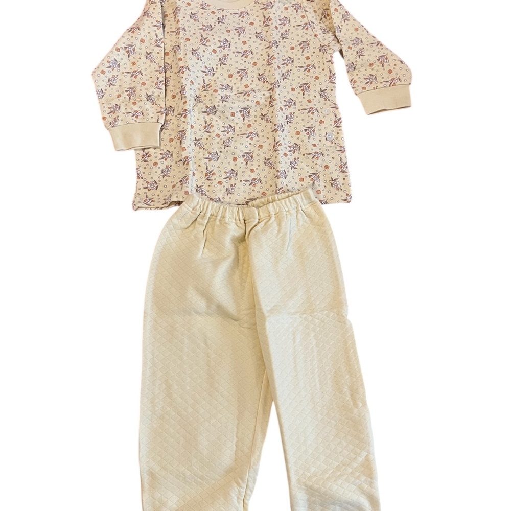 NWT Uniqlo SUPER SOFT Floral Cream Kids Pajamas